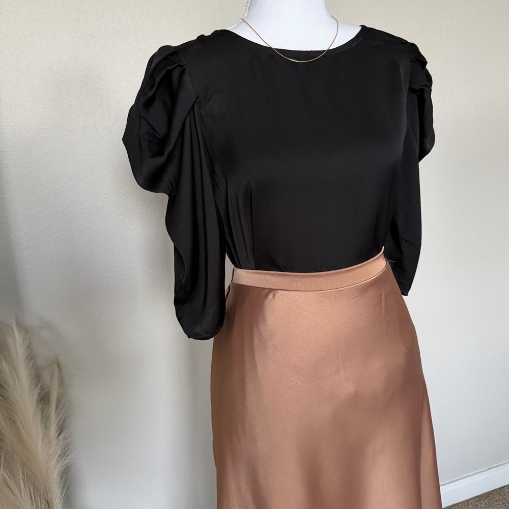 NWT Ces Femme - Black Princess Sleeve Blouse - 2 - Picture 8 of 17